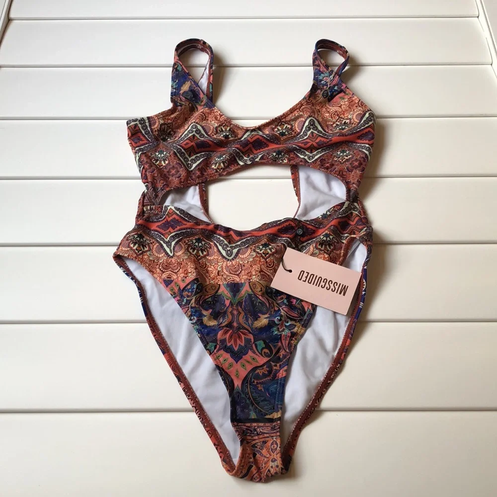 NWT missguided one piece Paisley  cut out Swimsuit - Picture 4 of 13